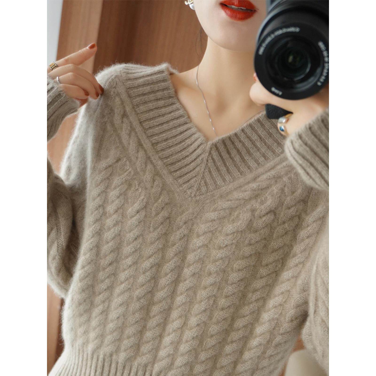 24秋冬麻花V领100%纯羊绒衫女短款加厚套头韩版宽松慵懒针织毛衣