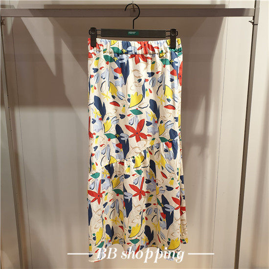 【BB秀】BENETTON 韩国专柜 19夏  印花半身裙  BASK56-931在类目 女装/女士精品, 半身裙中 - 来自Buy2taobao.com提供专业的淘宝代购服务