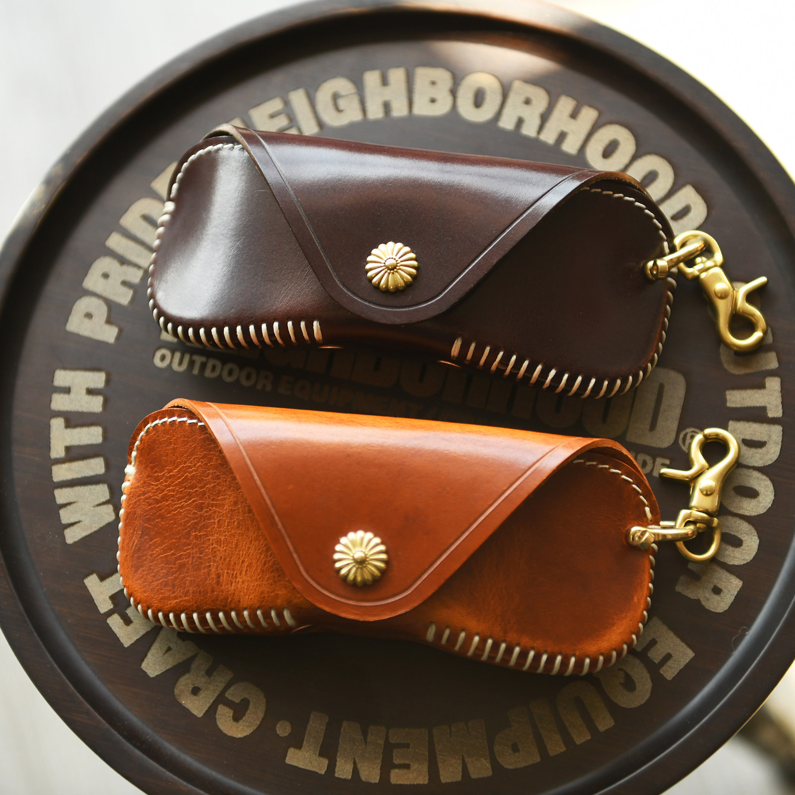 美式复古植鞣牛皮眼镜盒 手工便携抗压 挂绳真皮近视镜墨镜收纳盒,ZIPPO/瑞士军刀/眼镜,眼镜盒,淘宝优惠券,粉丝福利购,淘宝优惠卷