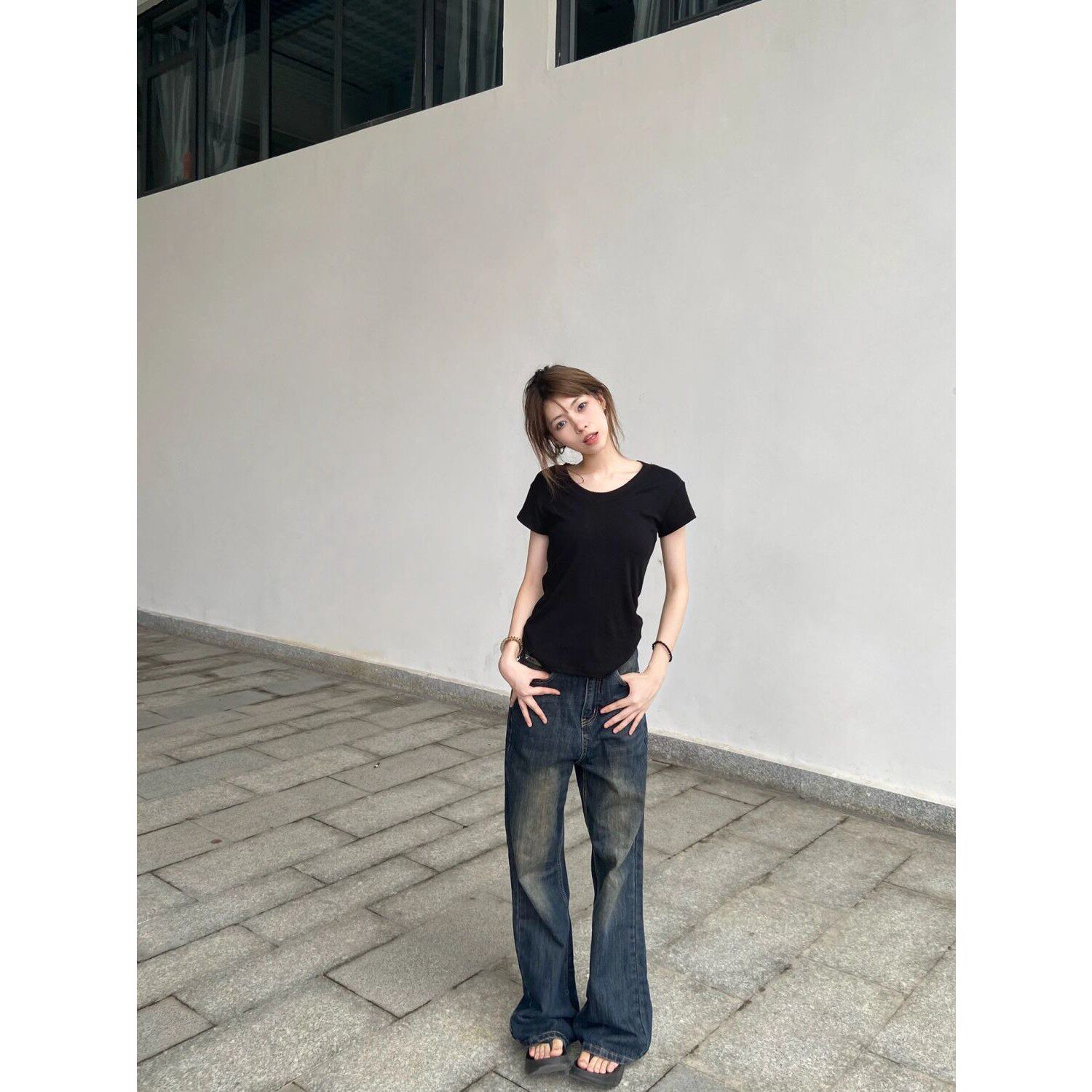 黑色纯棉修身正肩短袖t恤女2026夏季甜辣妹显瘦学生打底衫上衣潮