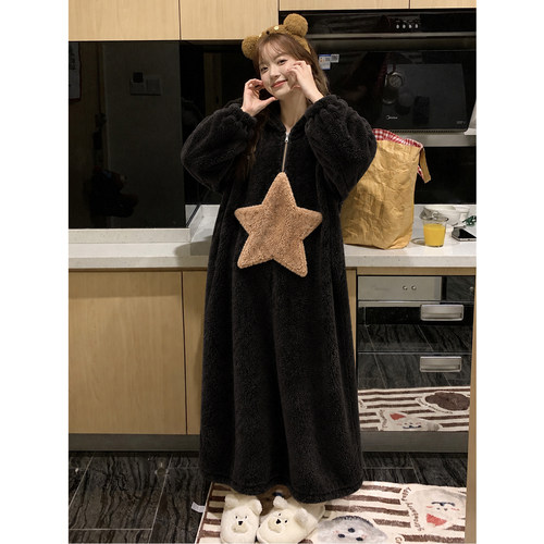 可爱星星睡裙冬季珊瑚绒保暖加厚新款连帽长袍冬天睡衣女生家居服