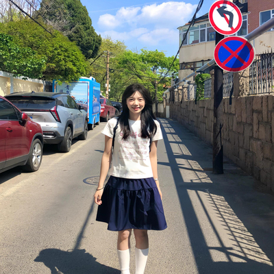 白色正肩短袖T恤女夏季2025新款