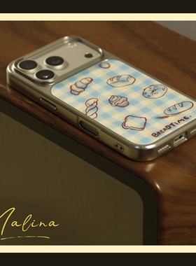 ins小众蓝色面包插画银边磨砂手机壳适用苹果iPhone17promax手机壳15手机壳16pro全包13手机壳14清新