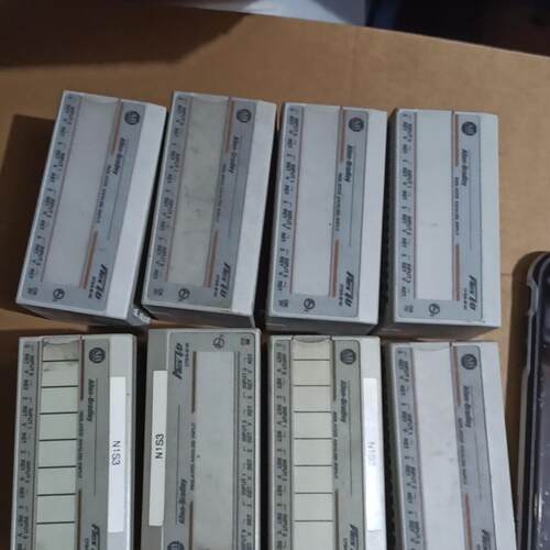 AB 1794-IE4 1794-OE4 1794-IF4I 1794-OF4I 工控模块议价维修