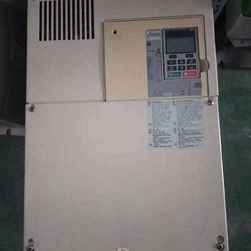 安川L1000A变频器原装拆机CIMR-LB4A0075AA