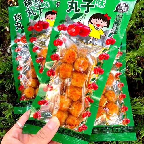 樱桃小丸子味辣条恐龙蛋儿时校园回忆小卖铺老味道童年经典小零食