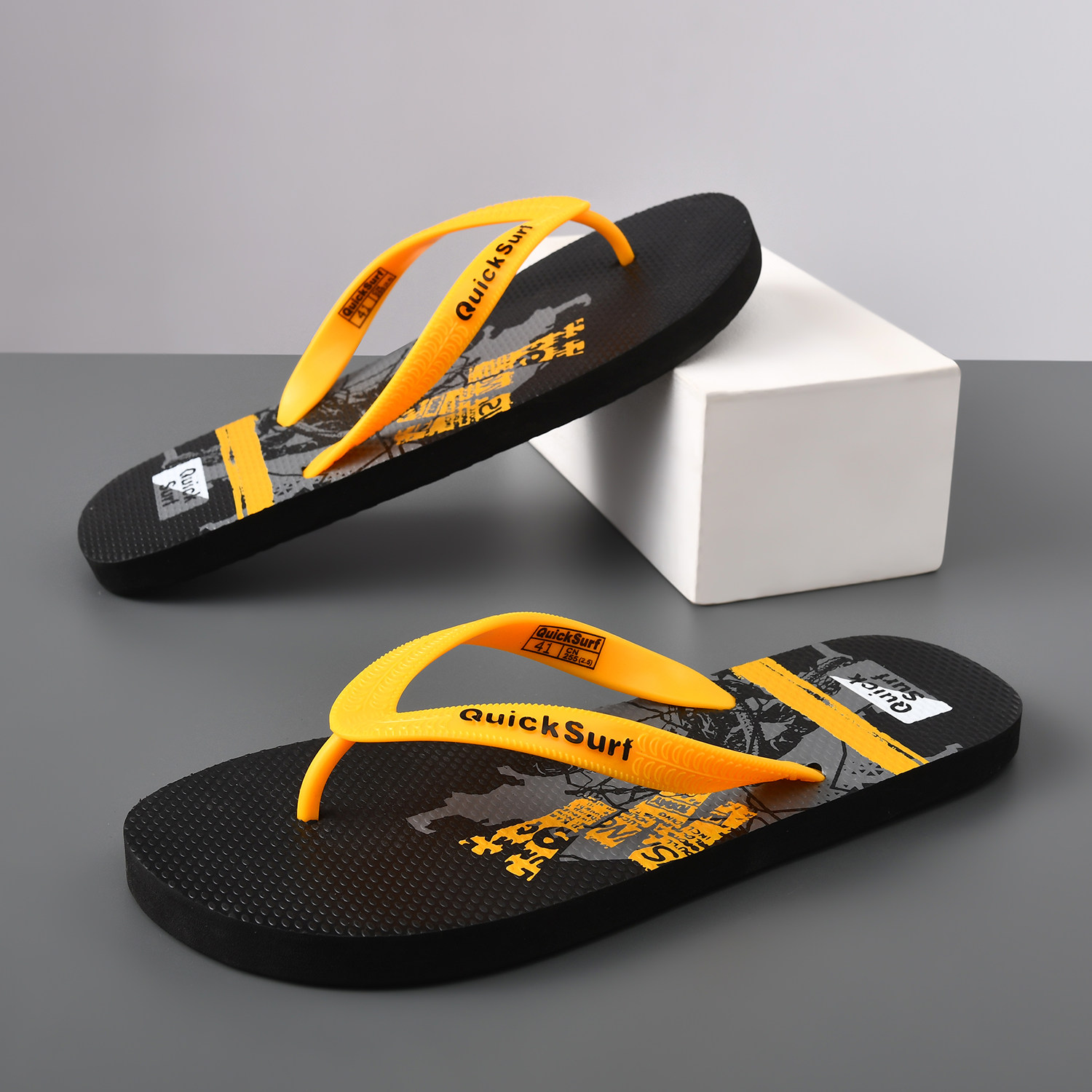 人字拖男夏季外穿防滑耐磨沙滩拖鞋夏季休闲夹脚拖鞋时尚休闲拖鞋,流行男鞋,人字拖,淘宝优惠券,粉丝福利购,淘宝优惠卷