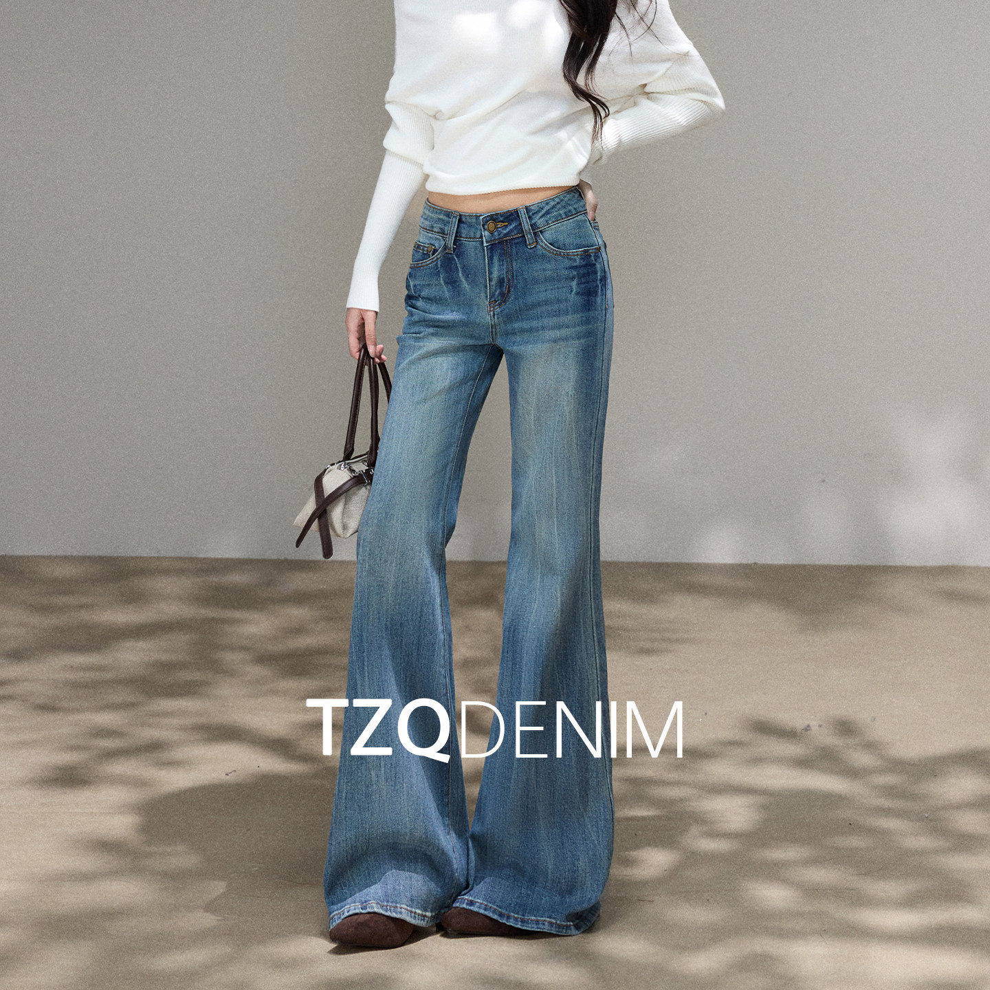 淘稚气美式复古蓝渐变水洗微喇牛仔裤女2026秋季高腰弹力喇叭裤子