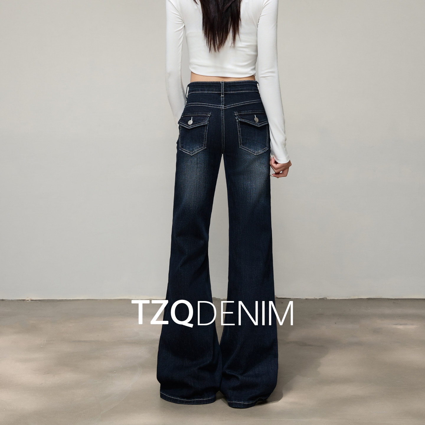 淘稚气蓝灰色高腰显瘦微喇牛仔裤女2026秋季修身显瘦百搭直筒长裤