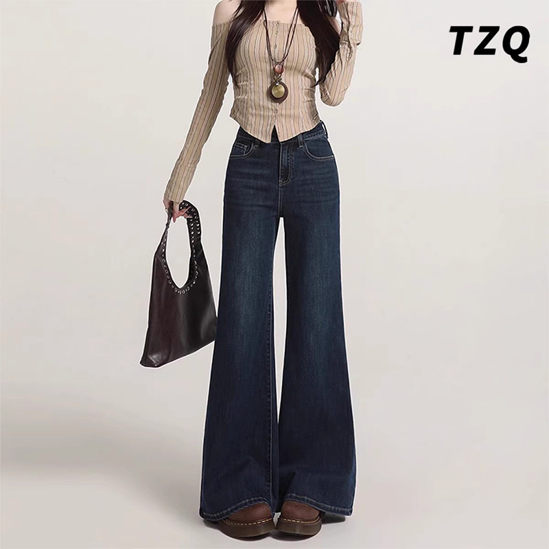 美式深蓝色高腰显瘦喇叭裤女2026春季新款时尚不贴腿微喇牛仔裤子