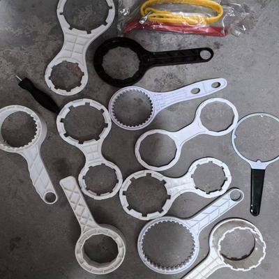 志高美的九阳海尔饮水机配件扳手