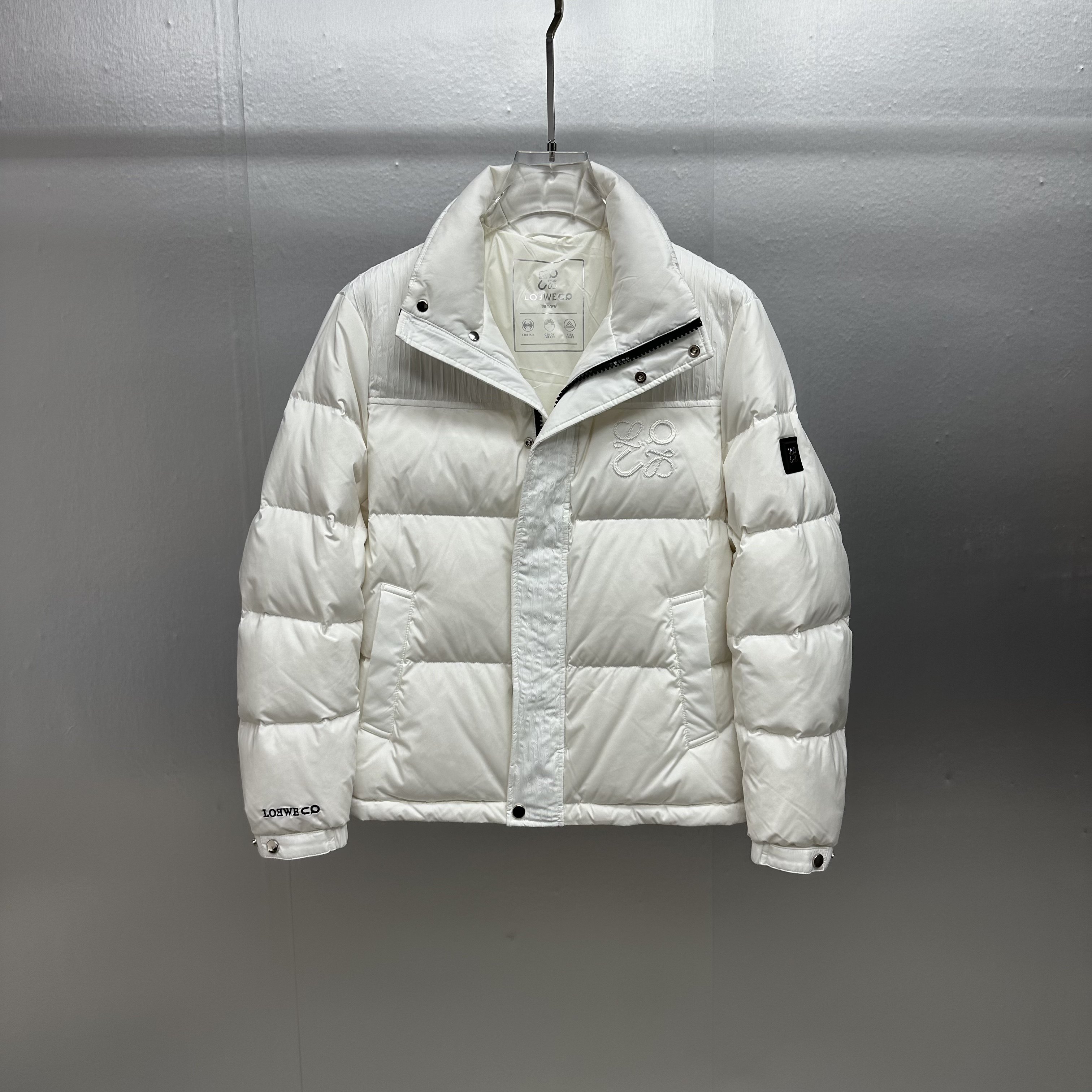 欧货轻奢高品质白鸭绒男士羽绒服25冬季新款个性刺绣百搭保暖外套