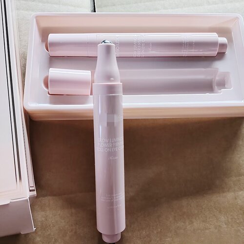 韩国源价189~J家m蔷薇紧致滚珠眼霜15ml补水去黑眼圈提亮保湿紧致