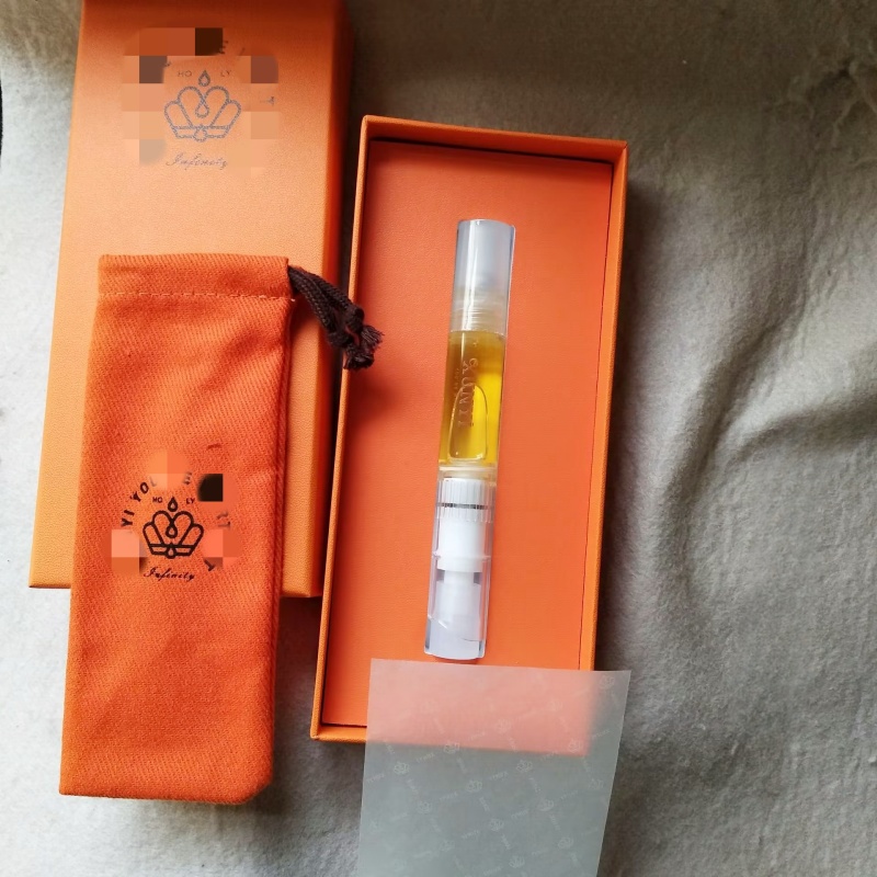 高端酒店配置礼盒 源价199/支~精油做的香水6.5ml依兰檀香等精油