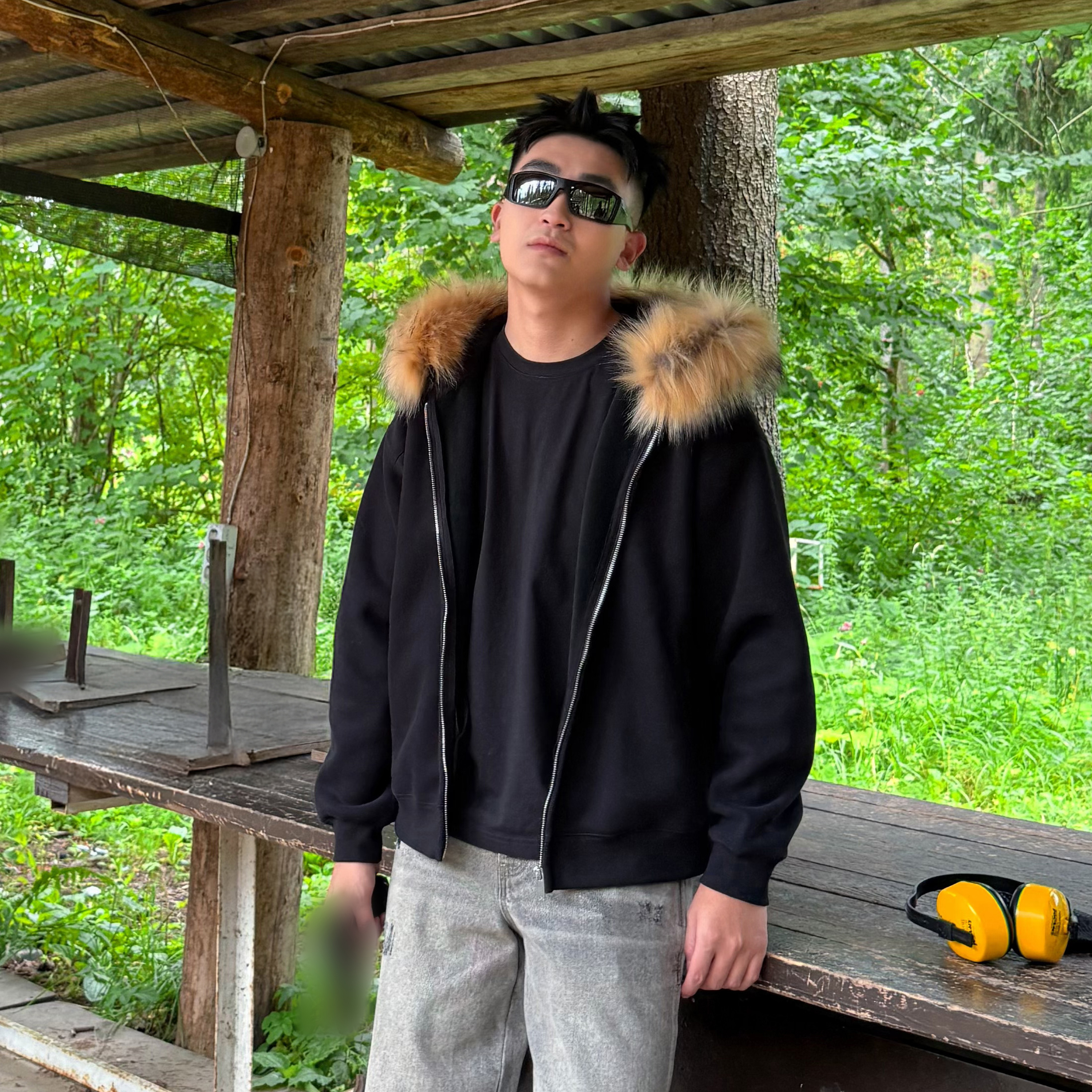 SANBAI灰色毛领开衫卫衣