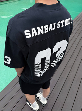 SANBAI 叁佰【03主场】夏季新款宽松短袖男士V领休闲球服字母T恤