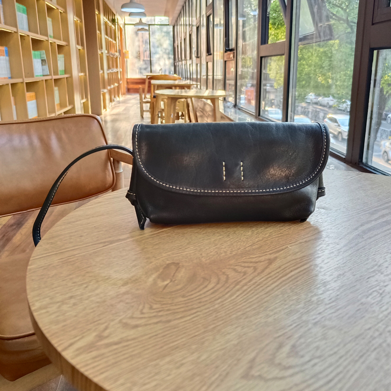 小方包横款单肩手工斜挎手机森系