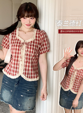 复古格子蕾丝花边泡泡短袖衬衫女大码胖mm方领遮肉显瘦上衣63833