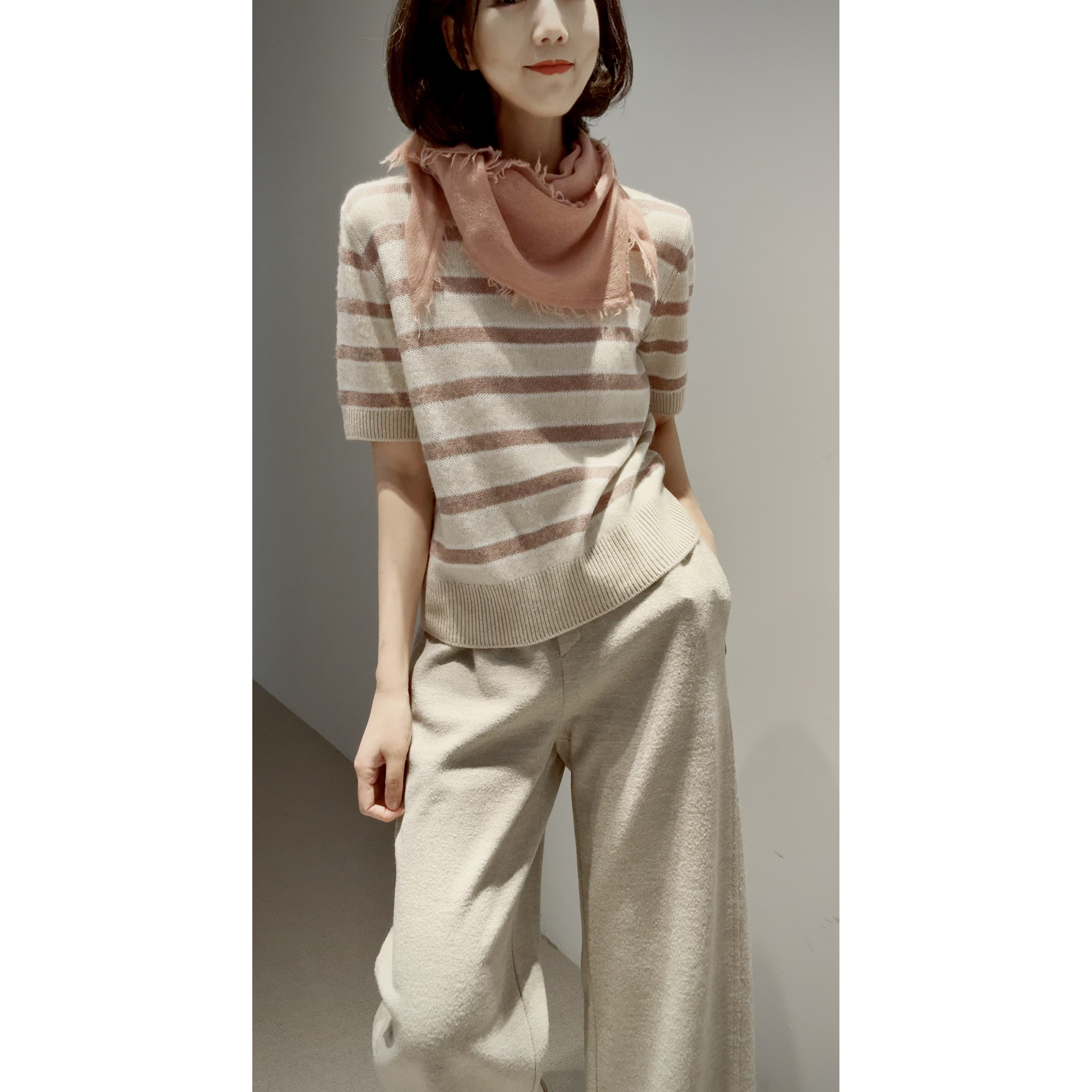 25新~口碑B入【意产CARIAGGI精纺100羊绒/鼎密18G/手工流苏】围巾