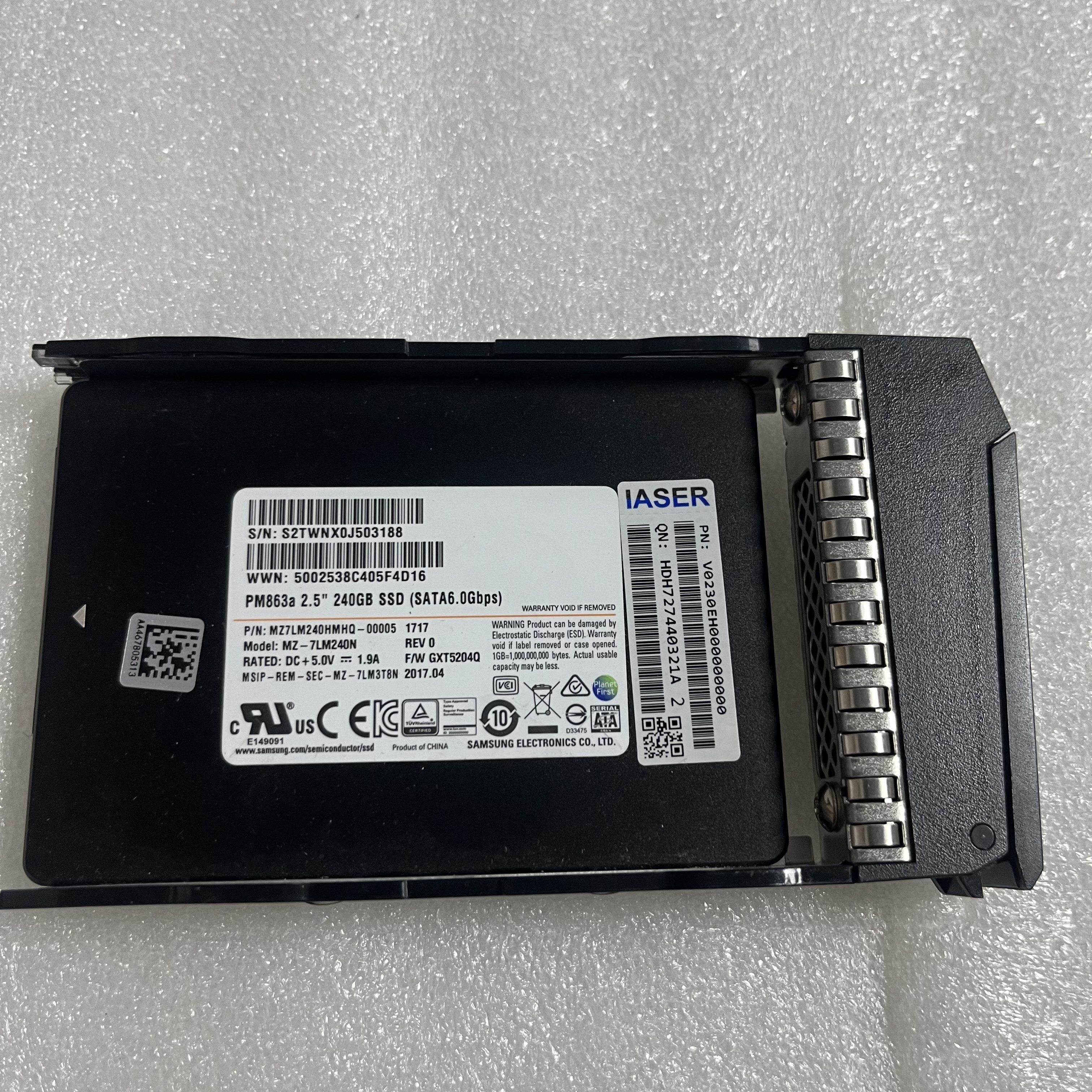 三星 PM883 240G MZ7LM240HMHO-00005 2.5 固态硬盘 SATA SSD