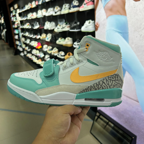 耐克男鞋AirJordan312篮球鞋