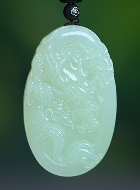 精致和田玉吉祥龙吊坠青白男女款