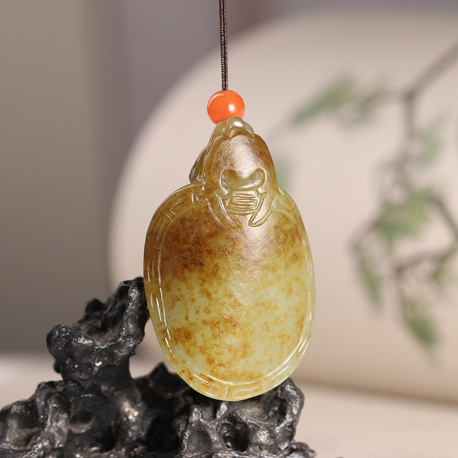 正宗新疆和田玉籽料秋梨皮青白玉龙龟吊坠天然玉石男女款玉佩将将