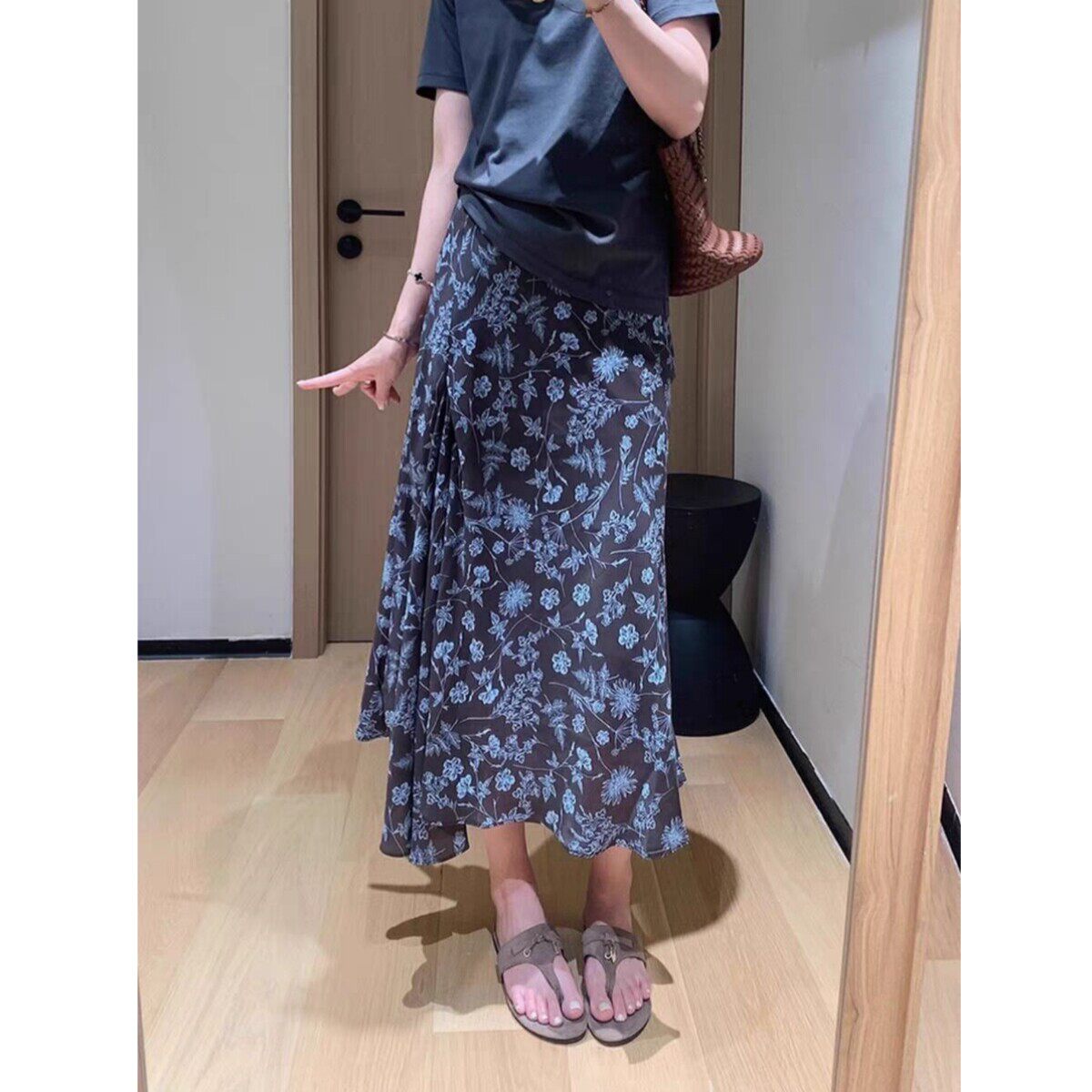 胖MM水墨蓝碎花半身裙女2026夏季大码女装气质简约高级感鱼尾裙