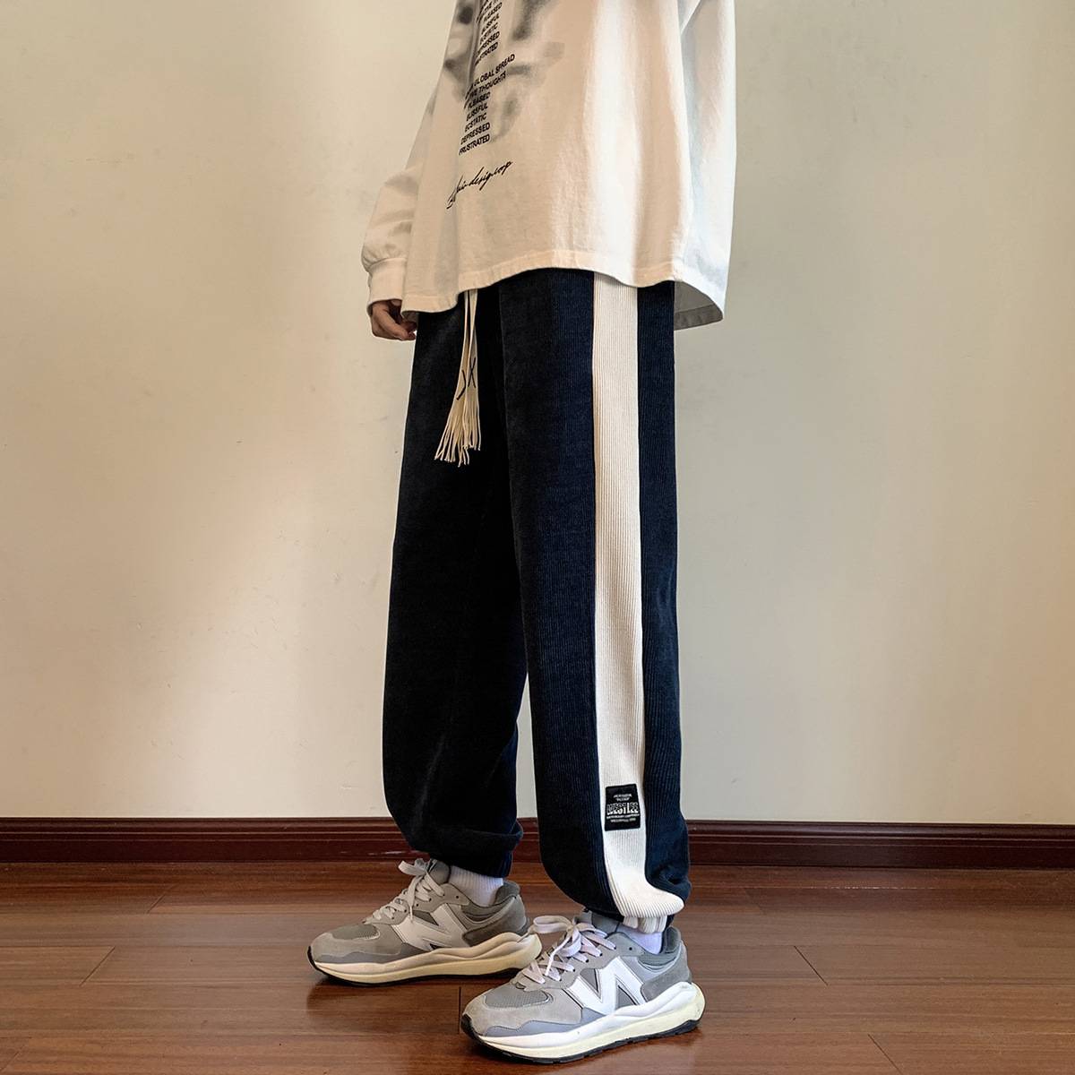 秋冬男士休闲裤加绒加厚卫裤潮流休闲裤