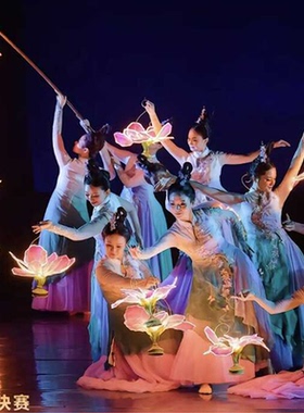 芳菲蔓影月明中舞蹈演出服女子群舞表演服古典舞飘逸扇子舞表演服
