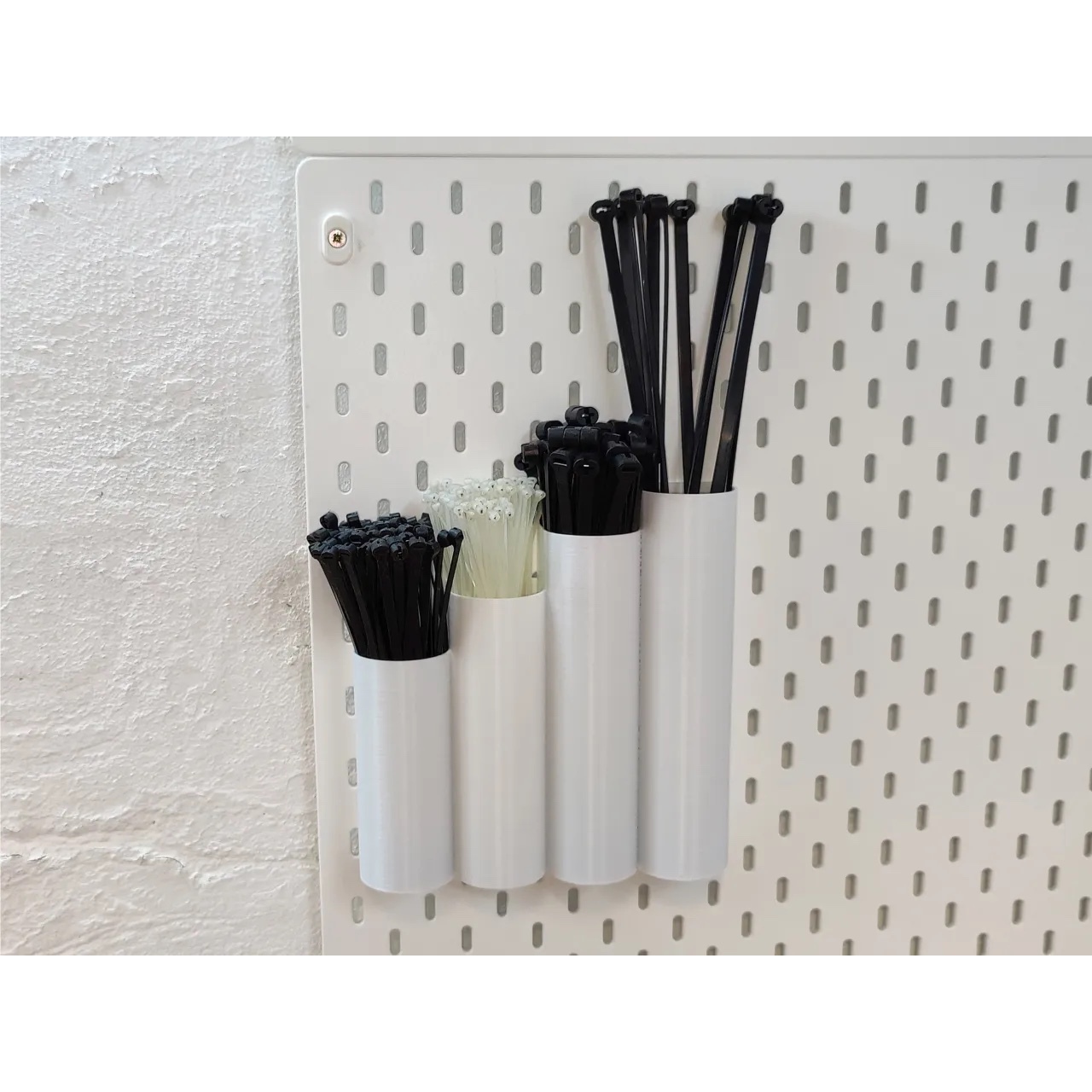 宜家洞洞板配件扎带储物盒