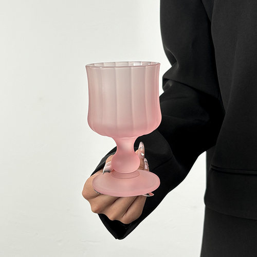 欧式古风高颜值ins奶油高级感高脚玻璃杯咖啡杯水杯果汁饮料杯