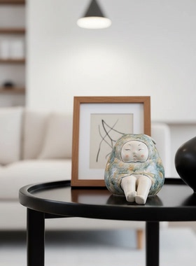 侘寂风花釉陶瓷人物桌面摆件