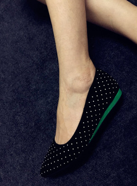 2019秋新款 黑色钉低跟拼色舒适全皮潮鞋款百搭款女鞋四季鞋