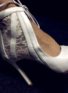 白色女鞋凉鞋鱼嘴蕾丝/绸缎面11厘米超高跟 婚鞋宴会鞋系带欧美风