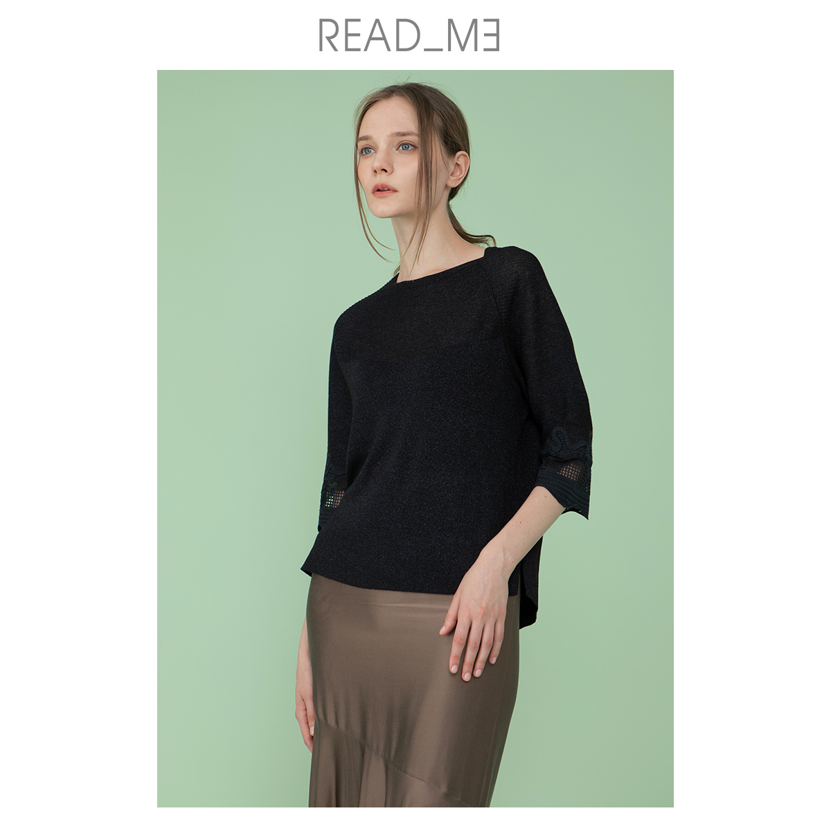 readme读我圆领藏青绣花七分袖针织衫60219149