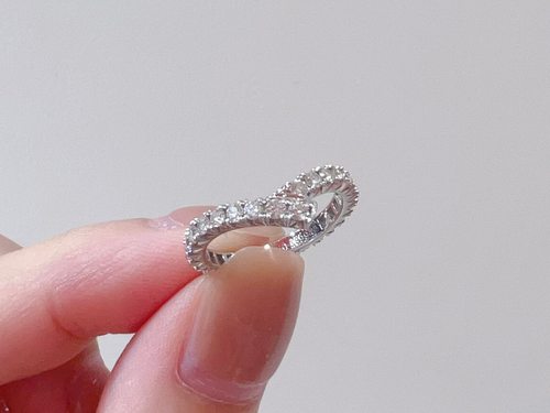 HarryWinston海瑞威斯顿