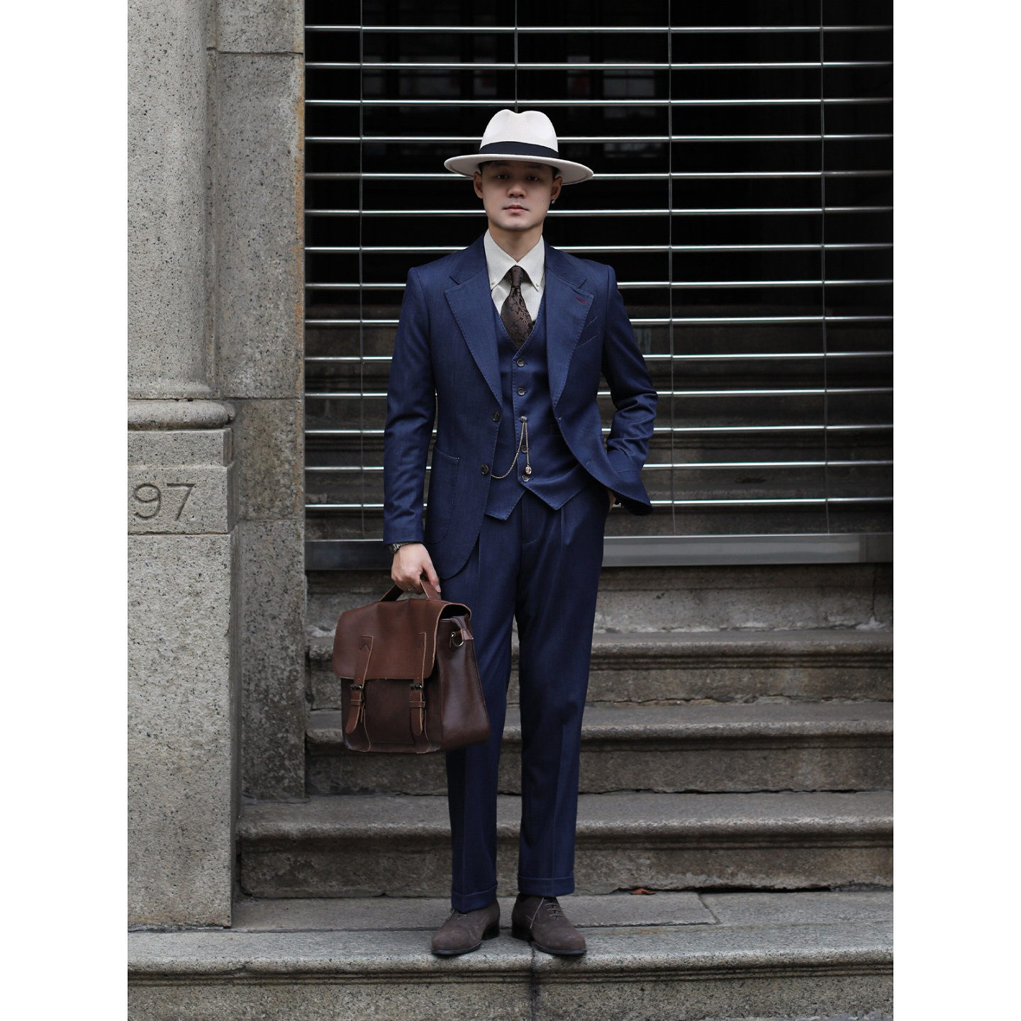 意式那不勒斯宽驳头复古雅痞绅士西装 结婚新郎修身西服三件套装