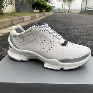 外贸撤柜男鞋真皮日常休闲皮鞋牛皮潮流透气舒适老爹鞋运动健步鞋