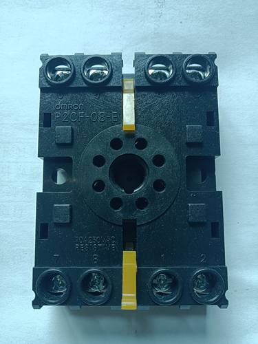 全新原装欧姆龙继电器底座P2CF-08-E