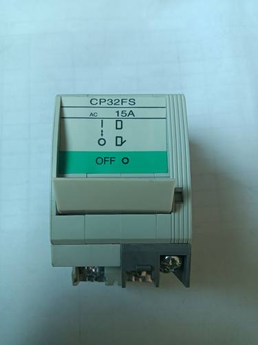 全新原装富士停产回路保护器CP32FS/15W
