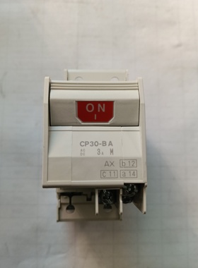 全新原装三菱回路保护器带辅助触点CP30-BA 2P 2-M 3A