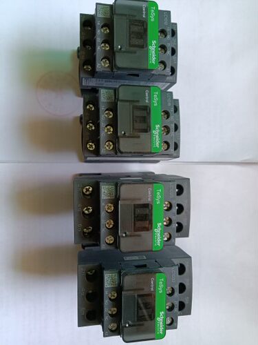 接触器施耐德LC1D32B7C