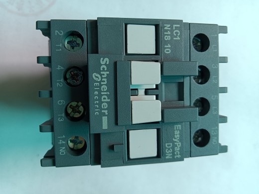 接触器施耐德LC1N1810F5N