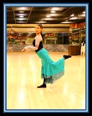 舞蹈服品牌设计热销肚皮舞裙子韩国蕾丝双层鱼尾裙DV41