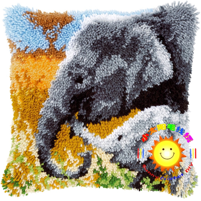 Latch Hook(小太阳)段段绣/  抱枕 /钩针绣//毛线绣/非洲象