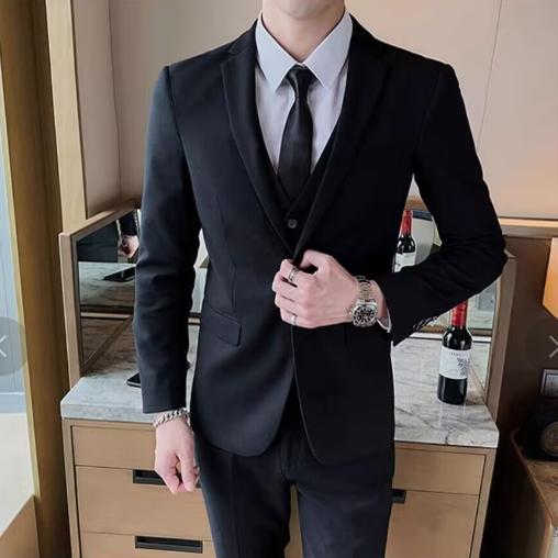 高级感休闲西服修身伴郎