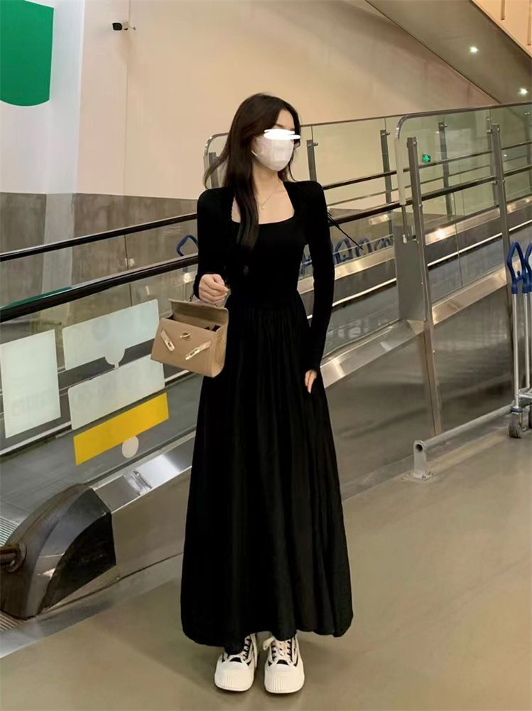 法式洋气黑色长袖连衣裙女早春赫本风气质收腰显瘦长款裙子懒人裙