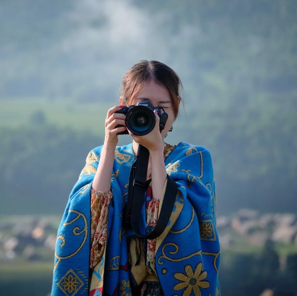 民族风披肩秋冬旅游保暖西藏云南丽江超大斗篷围巾女复古披风外搭