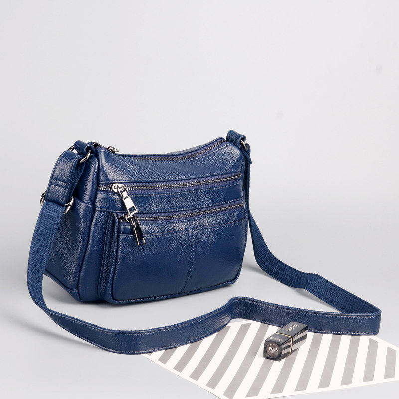 真皮包包女潮软皮多层中年妈妈包